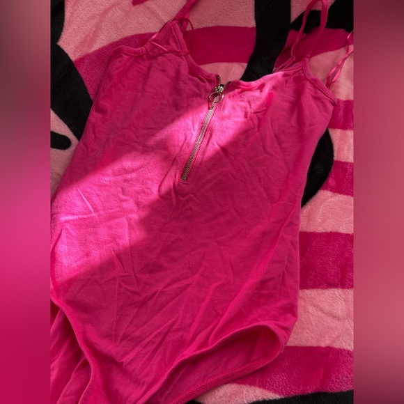 Pink bodysuit💕💖 - Picture 2 of 3